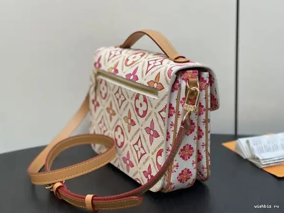 WIS VUITTON METIS-25*19*7cm POCHETTE LOUIS 0616